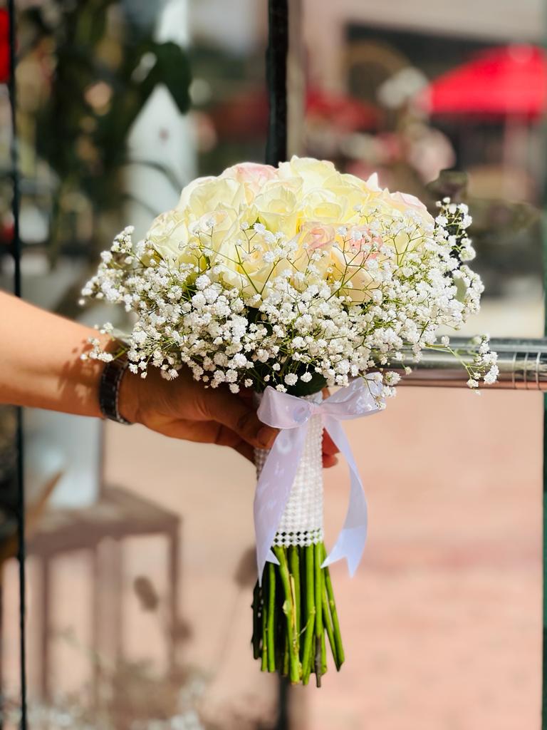 bouquet-nom-blanc